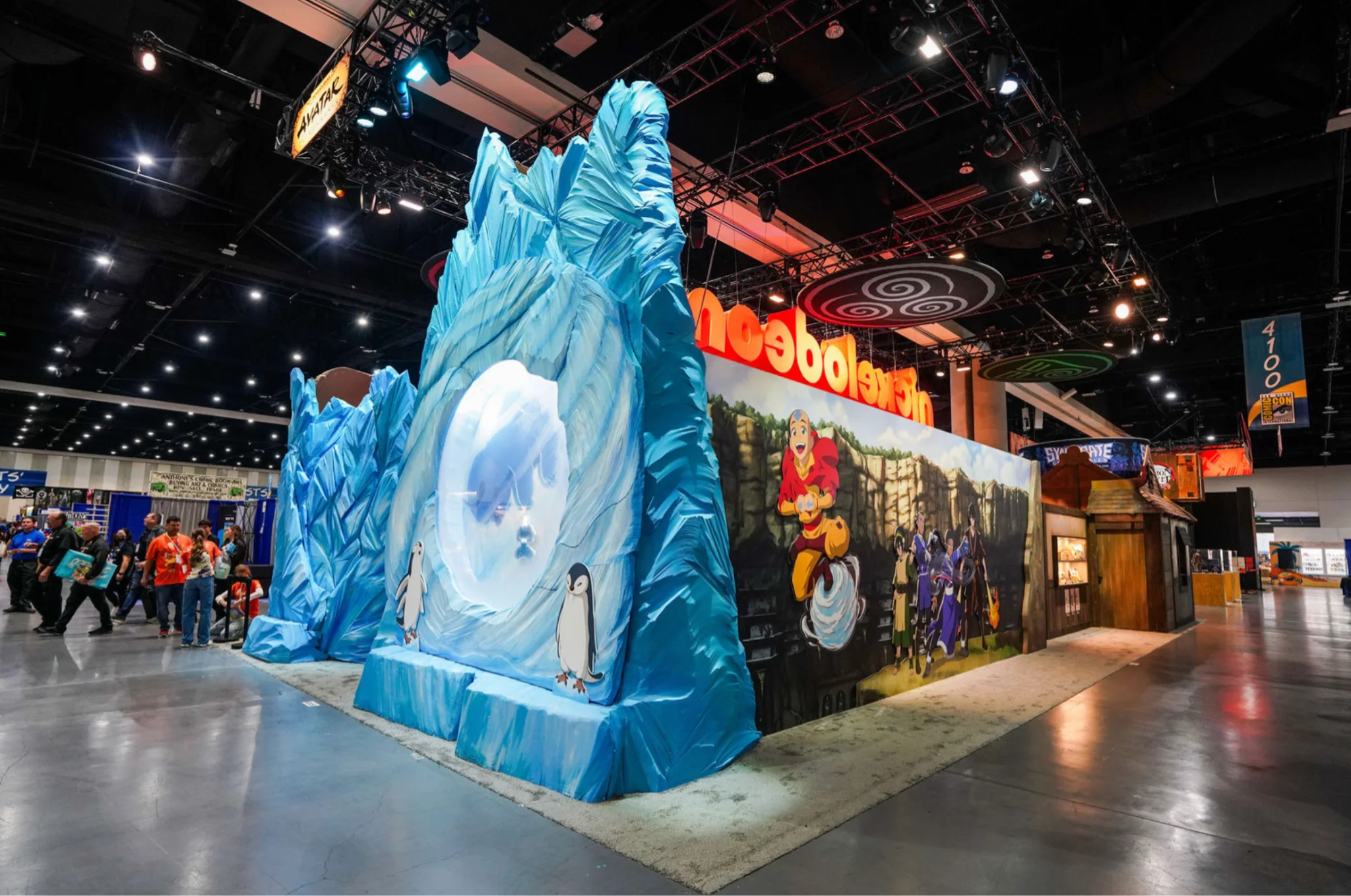 SDCC 2025 ice glacier build